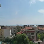 - студио в кв сарафово с морски изглед * Burgas