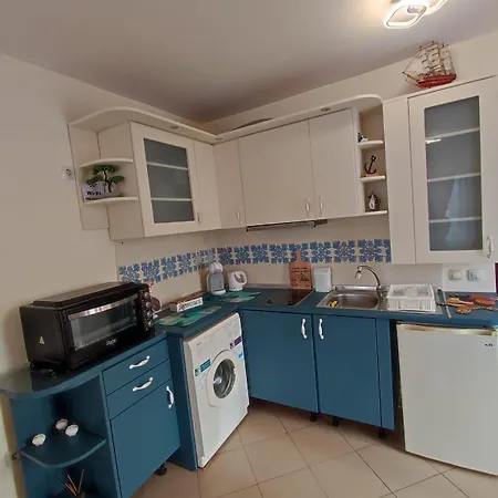 شقة - студио в кв сарафово с морски изглед